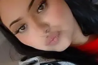 sexy latina lookinf for some fun - Image 1